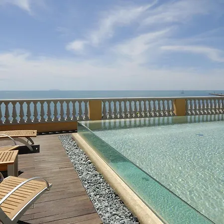 Отель Gh Palazzo & Ливорно