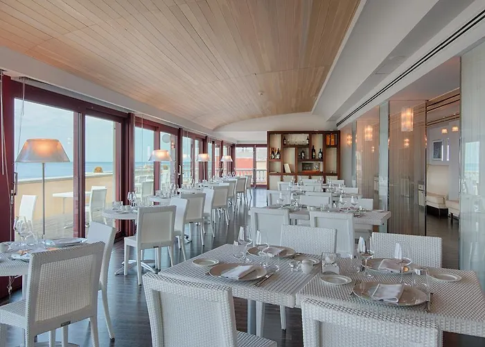 Hotell Gh Palazzo & 5*